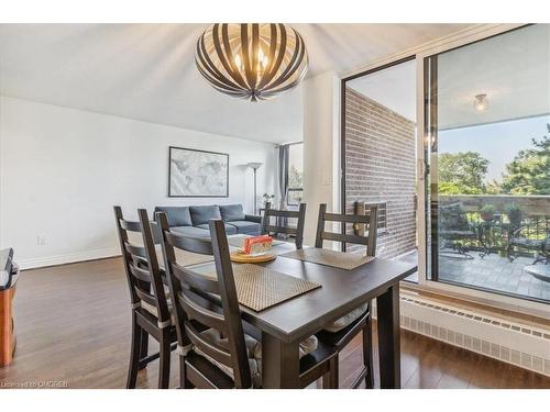 407-2556 Argyle Road, Mississauga, ON - Indoor Photo Showing Dining Room