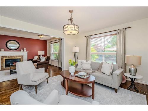 126 Howell Road, Oakville, ON - Indoor Photo Showing Living Room With Fireplace