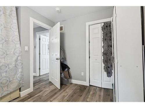 61 Dieppe Road, St. Catharines, ON - Indoor Photo Showing Other Room