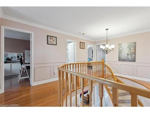 5687 Goldenbrook Drive, Mississauga, ON - Indoor Photo Showing Other Room
