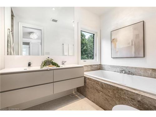 6 Morrison Place, Springwater, ON - Indoor Photo Showing Bathroom