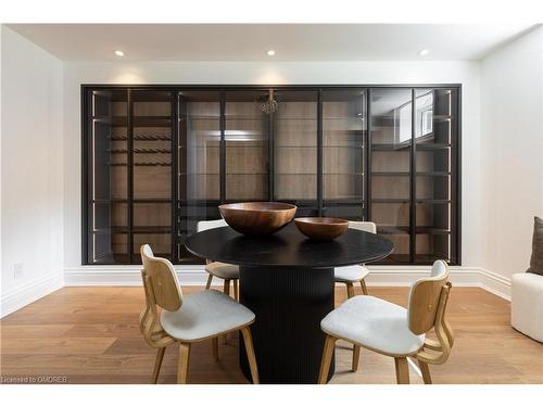 6 Morrison Place, Springwater, ON - Indoor Photo Showing Dining Room