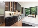 6 Morrison Place, Springwater, ON  - Indoor Photo Showing Kitchen With Double Sink With Upgraded Kitchen 