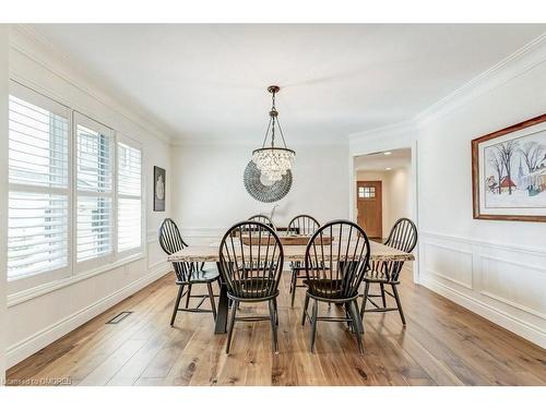 284 Lawson Street, Oakville, ON - Indoor Photo Showing Dining Room