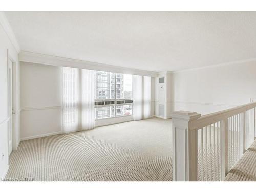 505-2175 Marine Drive, Oakville, ON - Indoor Photo Showing Other Room