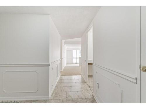 505-2175 Marine Drive, Oakville, ON - Indoor Photo Showing Other Room