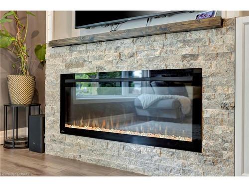 2324 Coldstream Drive, Burlington, ON - Indoor With Fireplace