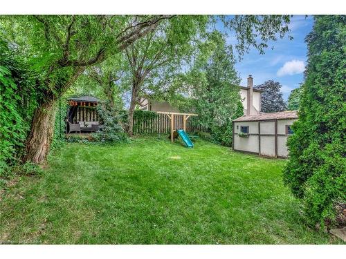 2324 Coldstream Drive, Burlington, ON - Outdoor With Backyard