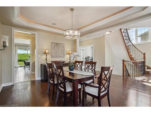 3352 Skipton Lane, Oakville, ON - Indoor Photo Showing Dining Room