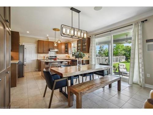 3352 Skipton Lane, Oakville, ON - Indoor Photo Showing Dining Room