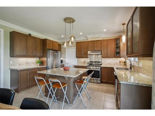 3352 Skipton Lane, Oakville, ON - Indoor Photo Showing Kitchen With Upgraded Kitchen