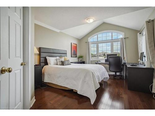 3352 Skipton Lane, Oakville, ON - Indoor Photo Showing Bedroom