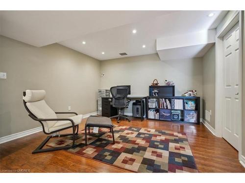 3352 Skipton Lane, Oakville, ON - Indoor