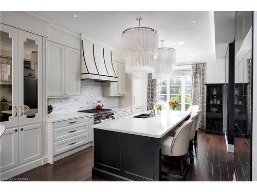 279 Rebecca Street, Oakville, ON - Indoor Photo Showing Kitchen With Double Sink With Upgraded Kitchen