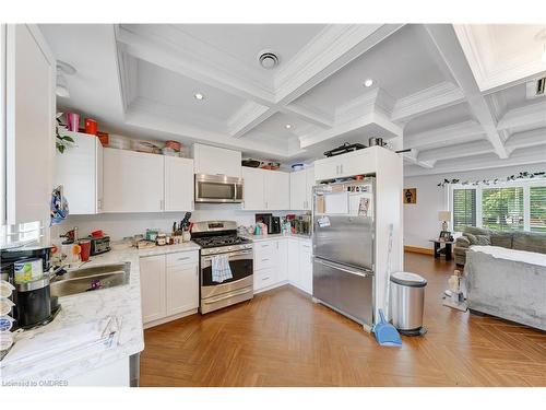 108 Maclean Place, Welland, ON - Indoor Photo Showing Kitchen With Double Sink