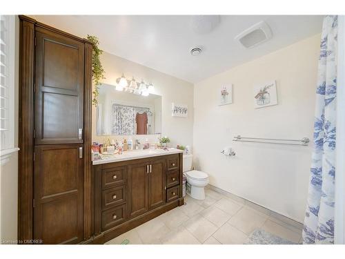 108 Maclean Place, Welland, ON - Indoor Photo Showing Bathroom