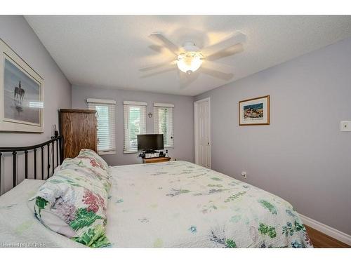 1388 Stonecutter Drive, Oakville, ON - Indoor Photo Showing Bedroom