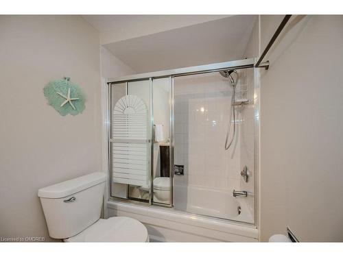 1388 Stonecutter Drive, Oakville, ON - Indoor Photo Showing Bathroom