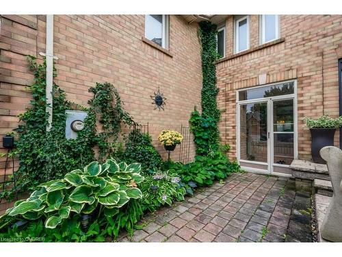 1388 Stonecutter Drive, Oakville, ON - Outdoor With Exterior