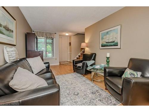 1388 Stonecutter Drive, Oakville, ON - Indoor Photo Showing Living Room