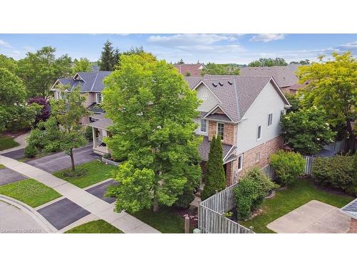 2471 Nettlecreek Crescent, Oakville, ON - Outdoor