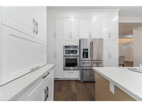 1164 Bridge Road, Oakville, ON - Indoor Photo Showing Kitchen