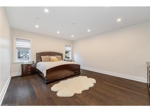 1164 Bridge Road, Oakville, ON - Indoor Photo Showing Bedroom