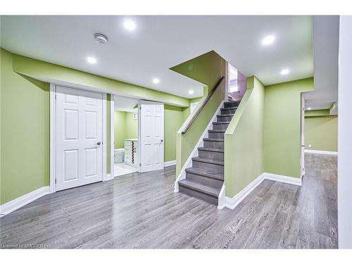 1395 Silversmith Drive, Oakville, ON - Indoor Photo Showing Other Room