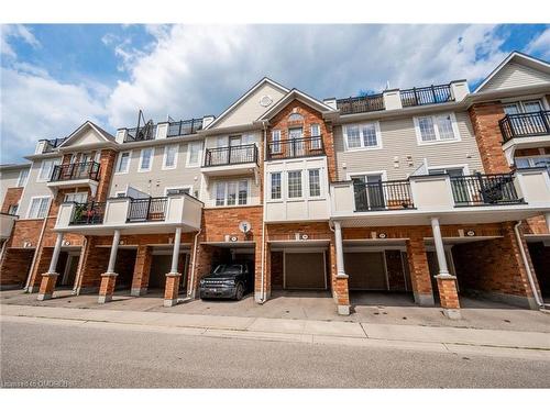 30-2614 Dashwood Drive, Oakville, ON - Outdoor With Balcony With Facade