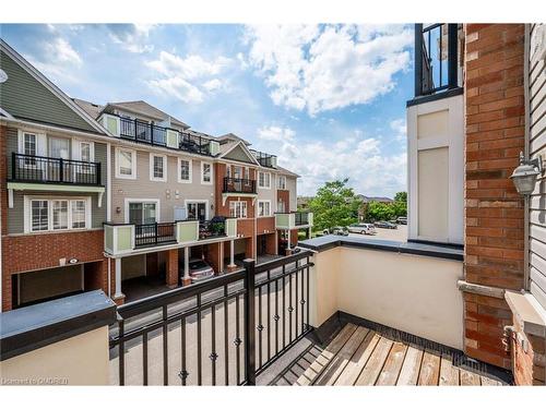 30-2614 Dashwood Drive, Oakville, ON - Outdoor With Balcony With Exterior