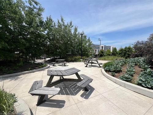 428-128 Grovewood Common, Oakville, ON - Outdoor