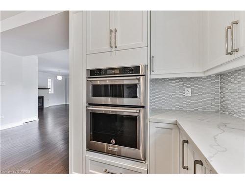 48 Rebecca Street, Oakville, ON - Indoor Photo Showing Kitchen