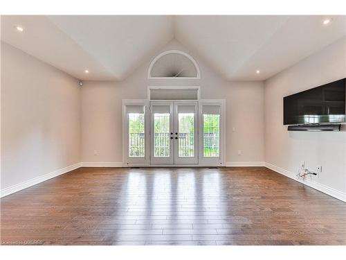 48 Rebecca Street, Oakville, ON - Indoor Photo Showing Other Room