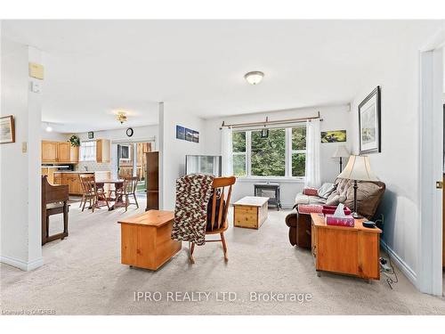 307254 Hockley Valley Road, Mono, ON - Indoor Photo Showing Other Room