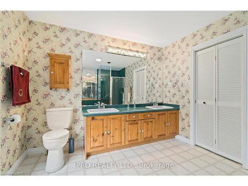 307254 Hockley Valley Road, Mono, ON - Indoor Photo Showing Bathroom