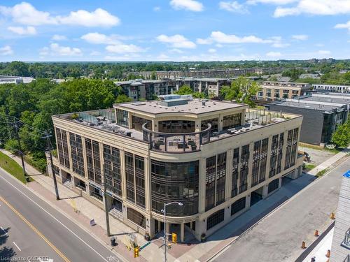 206-205 Lakeshore Rd Road W, Oakville, ON - Outdoor With View