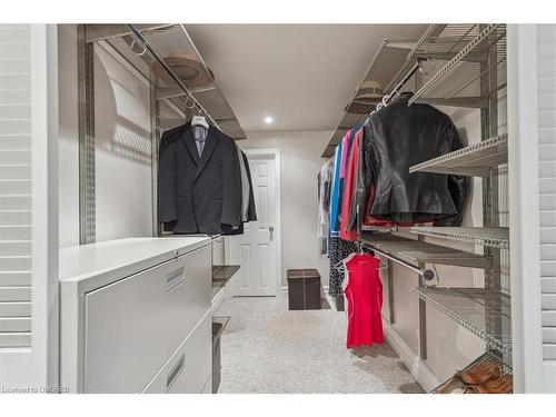 418 Willis Drive, Oakville, ON - Indoor With Storage