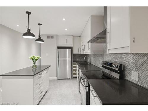 46-2155 South Millway, Mississauga, ON - Indoor Photo Showing Kitchen With Stainless Steel Kitchen With Upgraded Kitchen