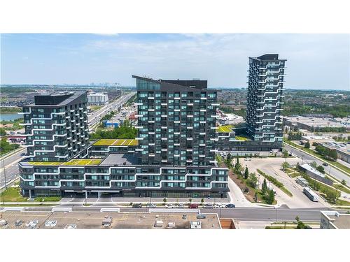 1605-2481 Taunton Road, Oakville, ON - Outdoor With View