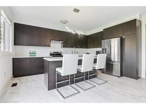 81 Granite Ridge Trail, Hamilton, ON - Indoor Photo Showing Kitchen