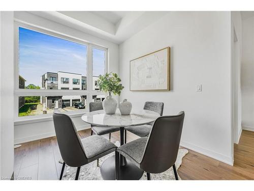 3058 Trailside Drive, Oakville, ON - Indoor Photo Showing Dining Room