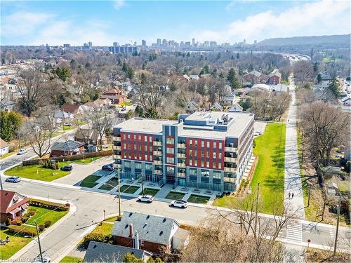 421-77 Leland Street, Hamilton, ON - Outdoor With View