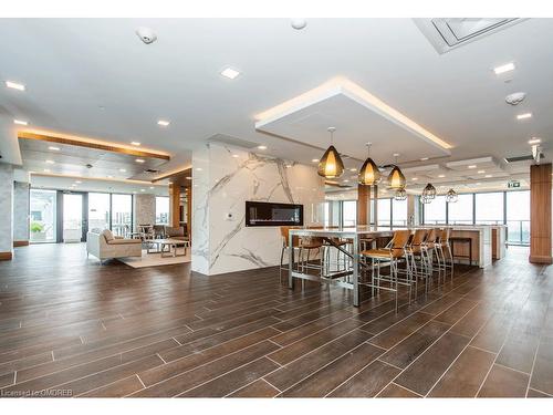 2014-30 Shore Breeze Drive, Toronto, ON - Indoor Photo Showing Other Room