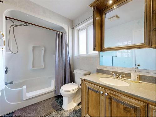 1 Jennifer Crescent, St. Catharines, ON - Indoor Photo Showing Bathroom