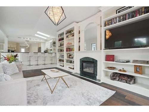 20 Craven Avenue, Burlington, ON - Indoor Photo Showing Living Room With Fireplace