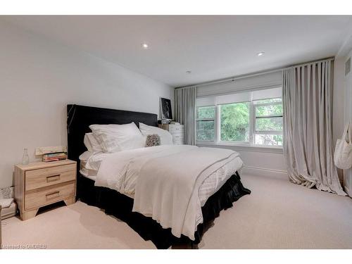 81 Chartwell Road, Oakville, ON - Indoor Photo Showing Bedroom