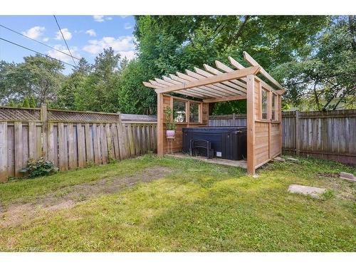 5352 Spruce Avenue, Burlington, ON - Outdoor With Backyard