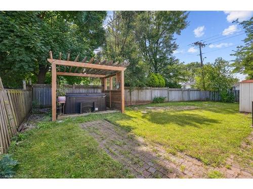 5352 Spruce Avenue, Burlington, ON - Outdoor With Backyard