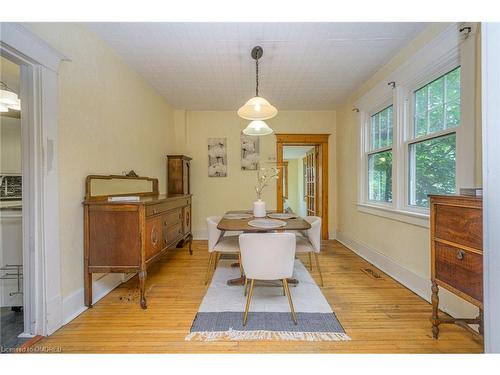 39 Court Street N, Milton, ON - Indoor Photo Showing Dining Room