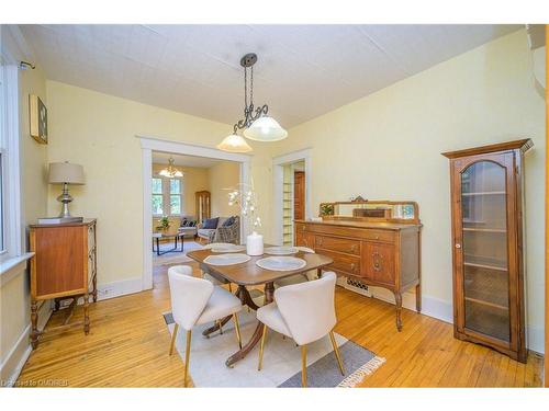 39 Court Street N, Milton, ON - Indoor Photo Showing Dining Room